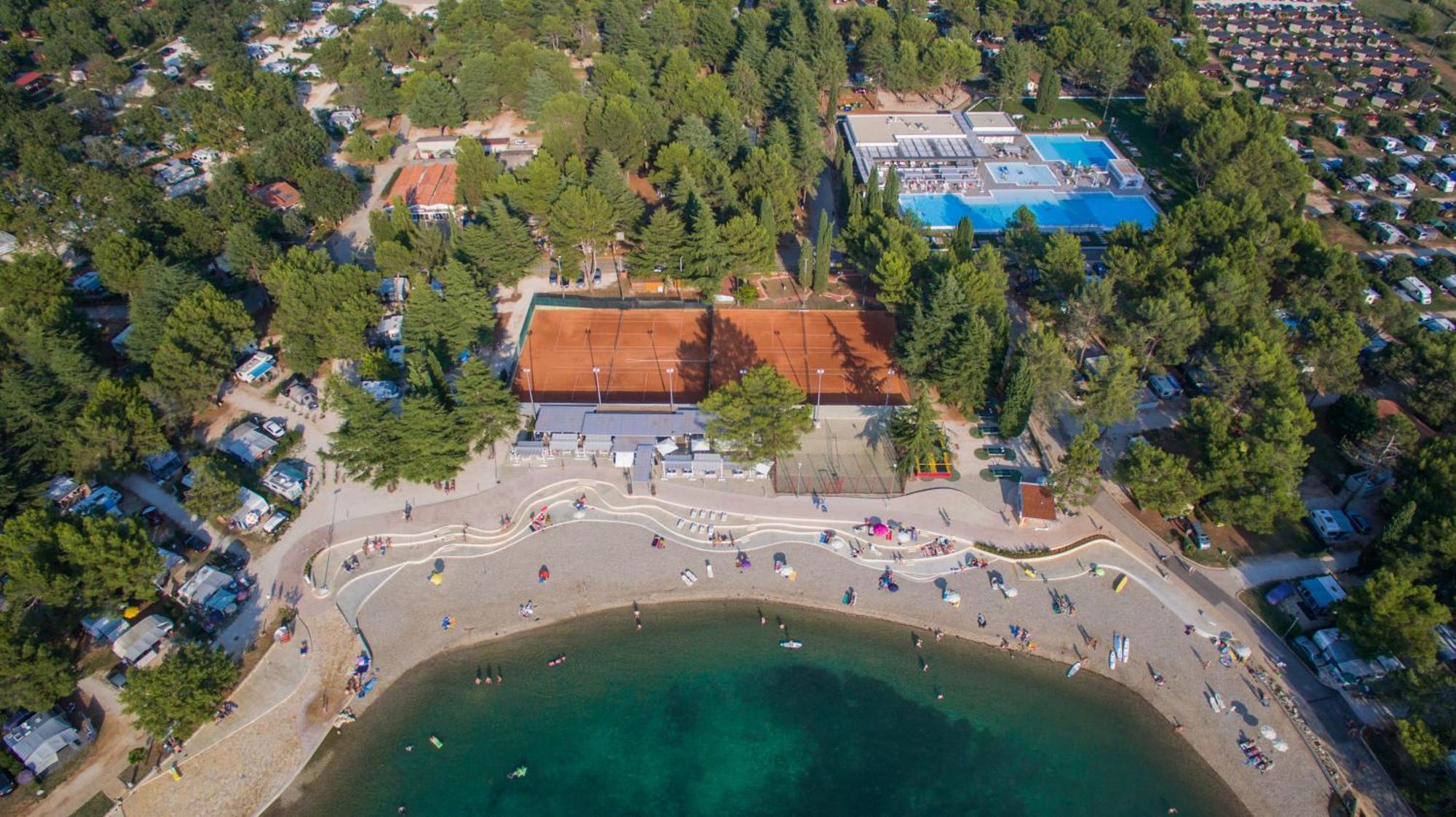 Maistra Camping Valkanela Pitches Funtana Exterior photo